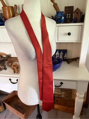 Harris Made in England Men's Orange and Black Patterned Tie
